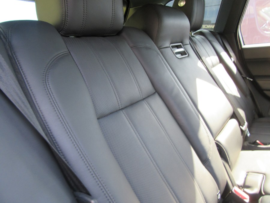 Used Land Rover Range Rover 4WD 4dr HSE 2013 | Royalty Auto Sales. Little Ferry, New Jersey Used Land Rover Range Rover 4WD 4dr HSE 2013 | Royalty Auto Sales. Little Ferry, New Jersey