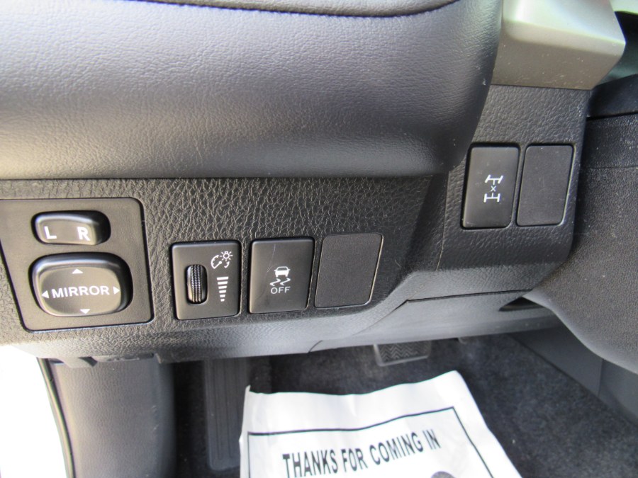 Used Toyota RAV4 XLE 2013 | Hilario's Auto Sales Inc.. Worcester, Massachusetts Used Toyota RAV4 XLE 2013 | Hilario's Auto Sales Inc.. Worcester, Massachusetts