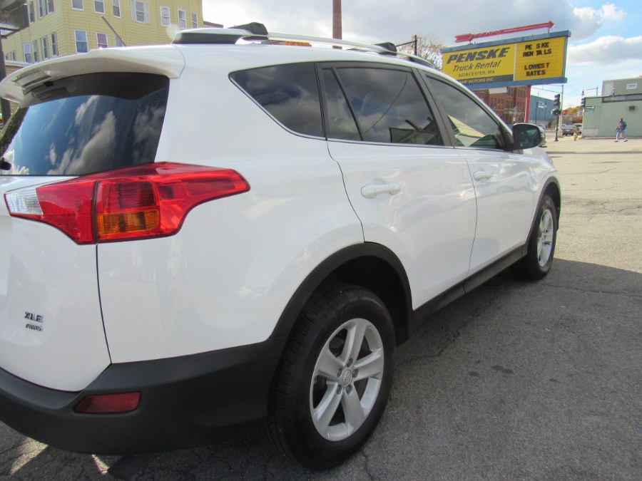 Used Toyota RAV4 XLE 2013 | Hilario's Auto Sales Inc.. Worcester, Massachusetts Used Toyota RAV4 XLE 2013 | Hilario's Auto Sales Inc.. Worcester, Massachusetts