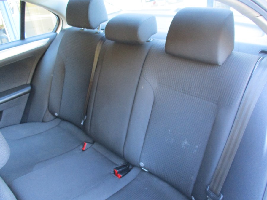Used Volkswagen Jetta Sedan 4dr Auto 1.8T SE PZEV 2015 | Cos Central Auto. Meriden, Connecticut Used Volkswagen Jetta Sedan 4dr Auto 1.8T SE PZEV 2015 | Cos Central Auto. Meriden, Connecticut