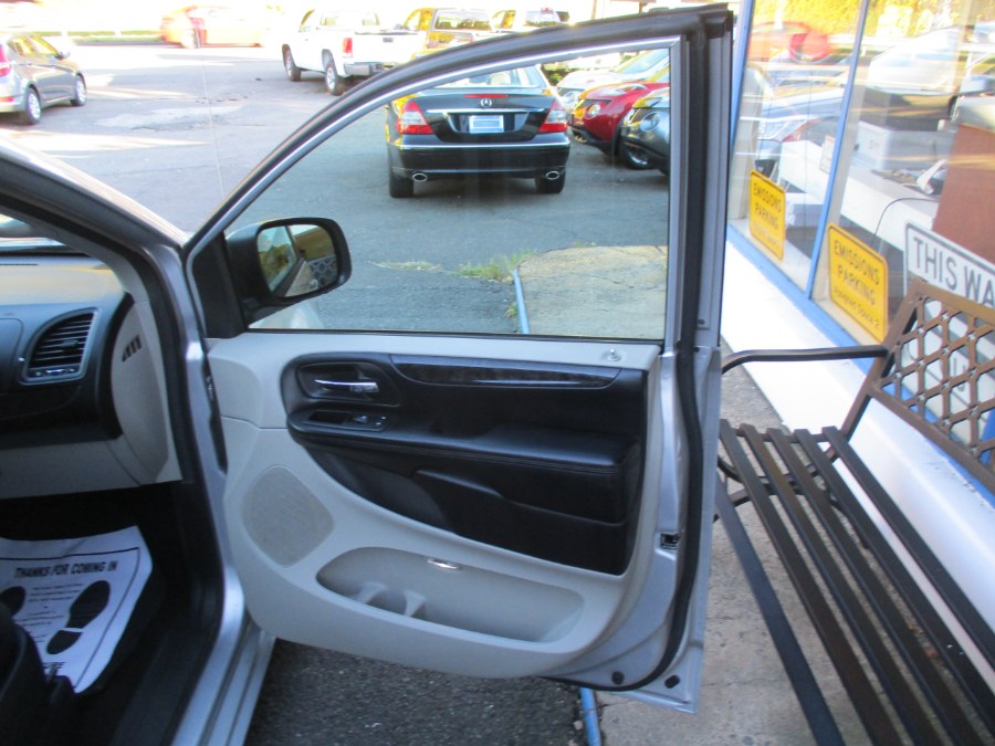 Used Dodge Grand Caravan SE 2012 | Cos Central Auto. Meriden, Connecticut Used Dodge Grand Caravan SE 2012 | Cos Central Auto. Meriden, Connecticut
