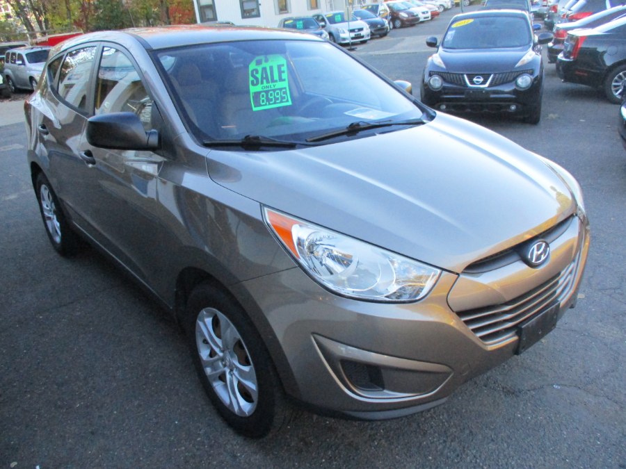 Used Hyundai Tucson GLS 2010 | Cos Central Auto. Meriden, Connecticut Used Hyundai Tucson GLS 2010 | Cos Central Auto. Meriden, Connecticut