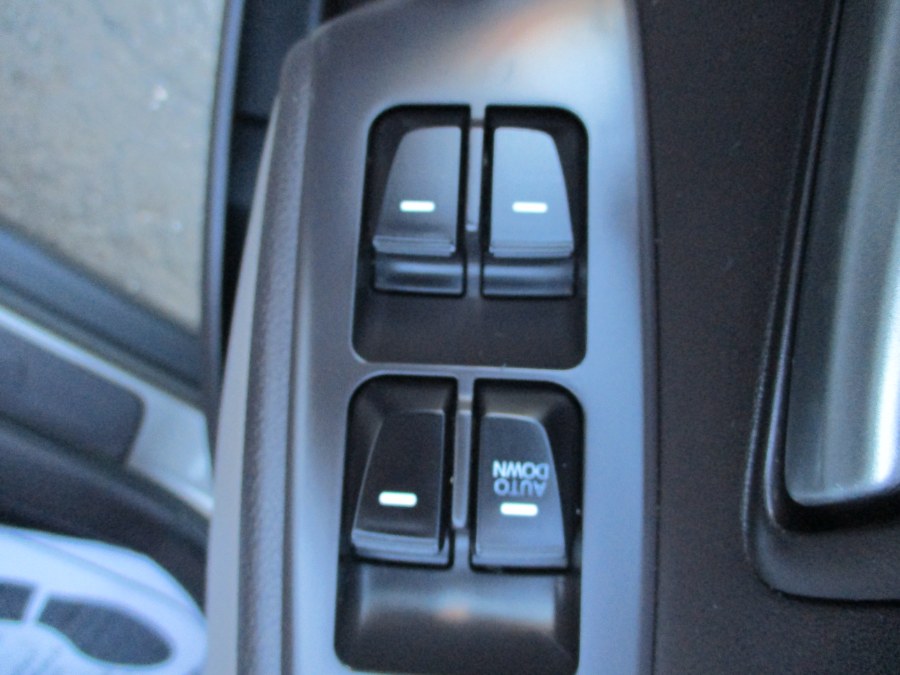 Used Hyundai Tucson GLS 2010 | Cos Central Auto. Meriden, Connecticut Used Hyundai Tucson GLS 2010 | Cos Central Auto. Meriden, Connecticut