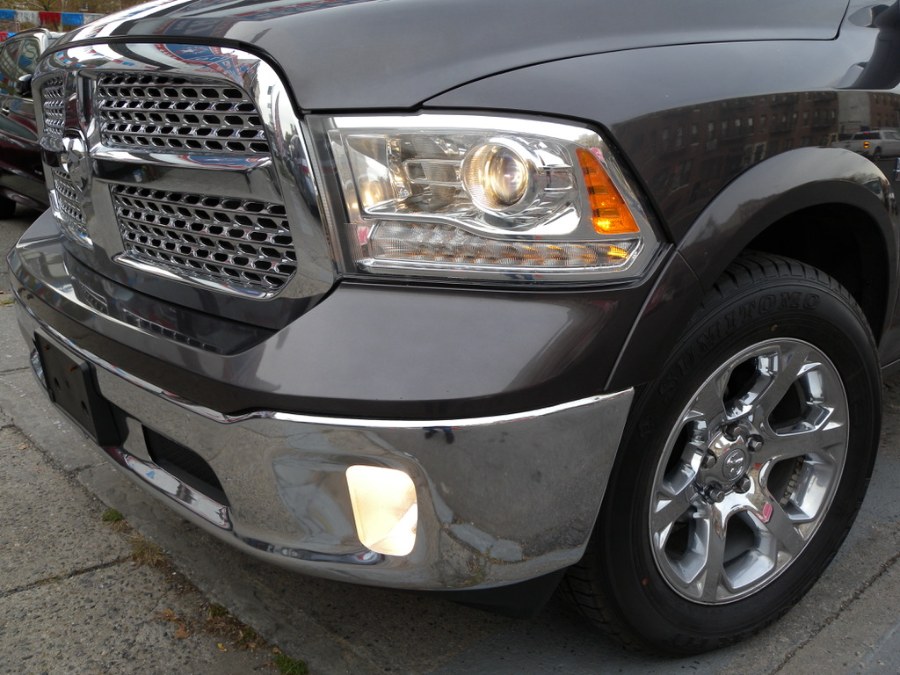 Used Ram 1500 Laramie 4x4 Crew Cab 6''4" Box 2017 | Carsbuck Inc.. Brooklyn, New York Used Ram 1500 Laramie 4x4 Crew Cab 6''4" Box 2017 | Carsbuck Inc.. Brooklyn, New York