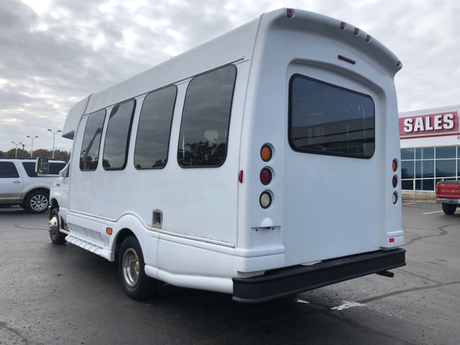Used Ford Econoline Commercial Cutaway E-450 Super Duty 158" DRW 2008 | Marsh Auto Sales LLC. Ortonville, Michigan Used Ford Econoline Commercial Cutaway E-450 Super Duty 158" DRW 2008 | Marsh Auto Sales LLC. Ortonville, Michigan