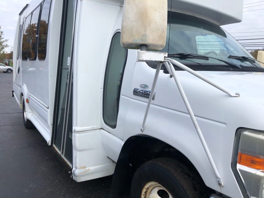 Used Ford Econoline Commercial Cutaway E-450 Super Duty 158" DRW 2008 | Marsh Auto Sales LLC. Ortonville, Michigan Used Ford Econoline Commercial Cutaway E-450 Super Duty 158" DRW 2008 | Marsh Auto Sales LLC. Ortonville, Michigan