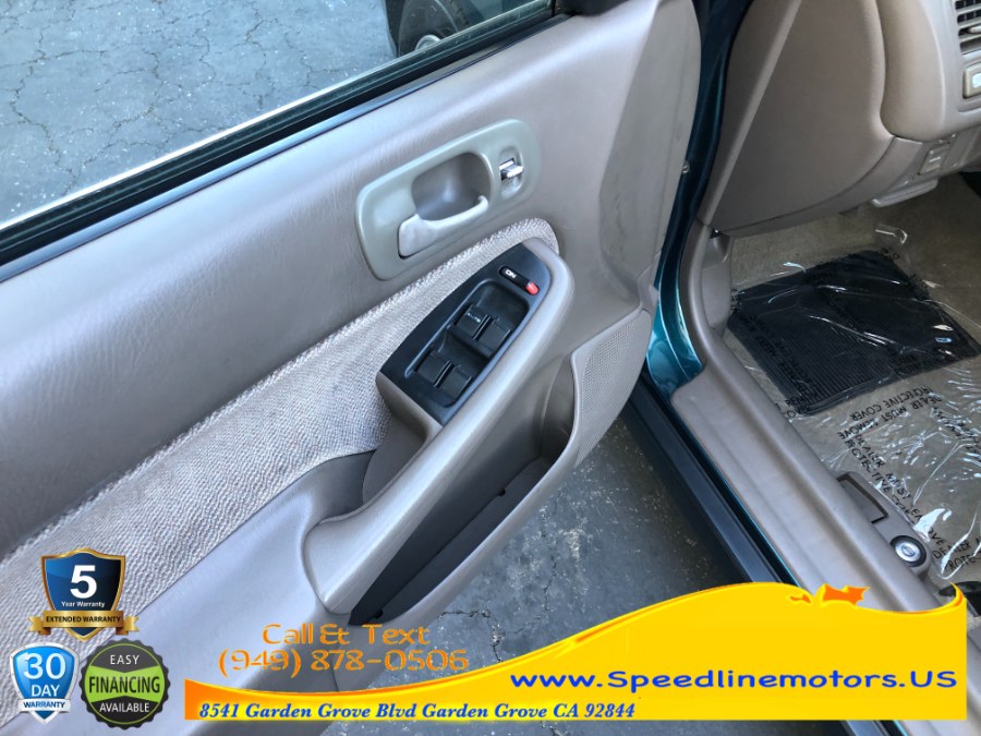 Used Honda Civic 4dr Sdn LX Auto 1996 | Speedline Motors. Garden Grove, California Used Honda Civic 4dr Sdn LX Auto 1996 | Speedline Motors. Garden Grove, California