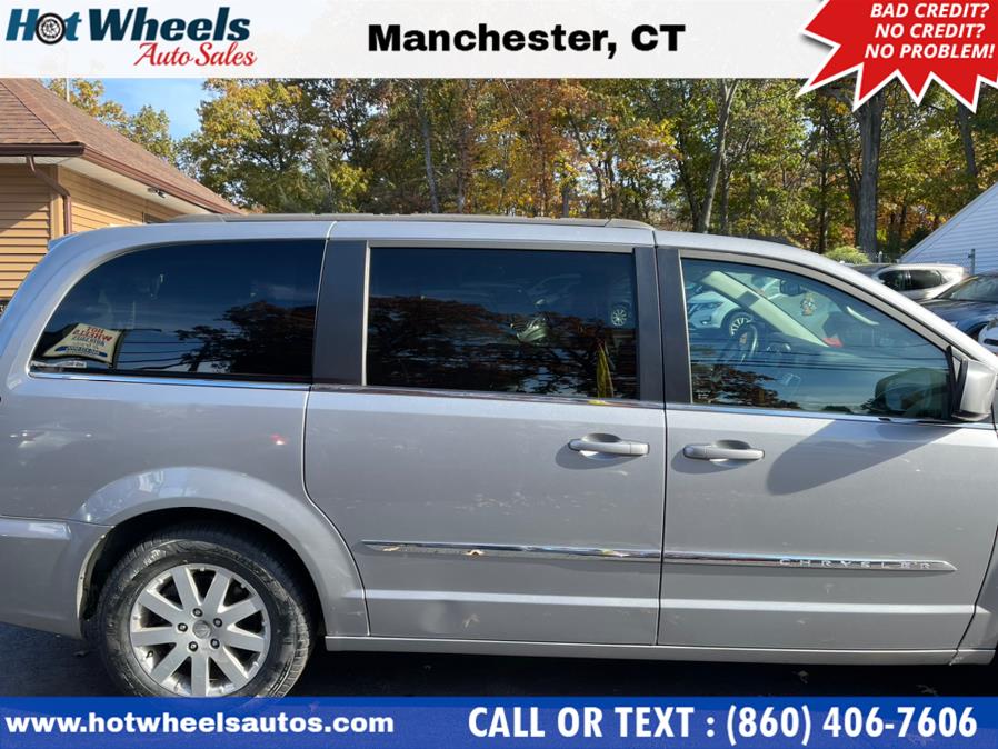 Used Chrysler Town & Country 4dr Wgn Touring 2014 | Hot Wheels Auto Sales LLC. Manchester, Connecticut Used Chrysler Town & Country 4dr Wgn Touring 2014 | Hot Wheels Auto Sales LLC. Manchester, Connecticut