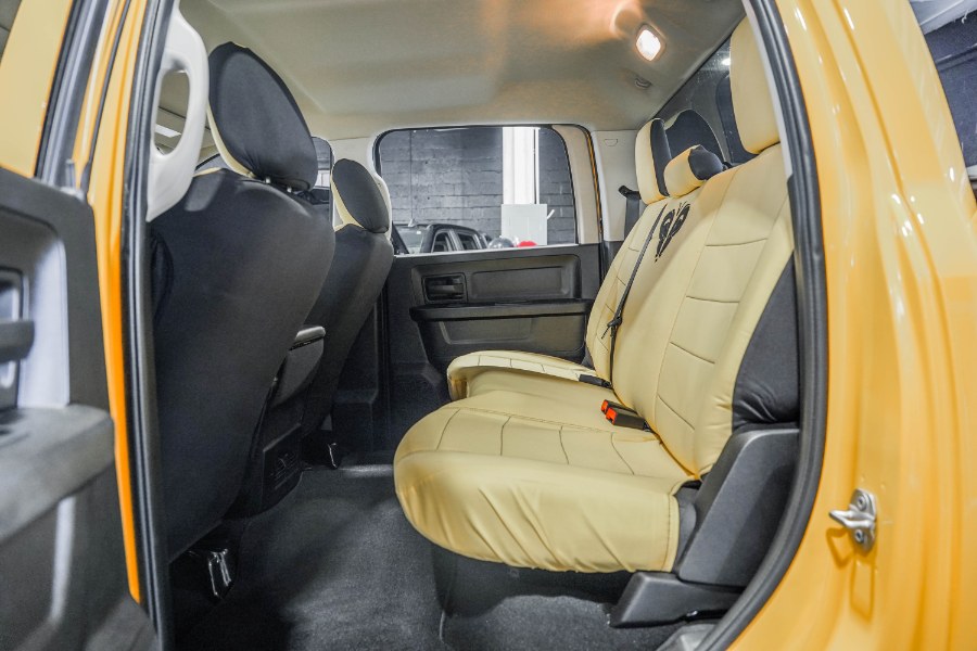 Used Ram 1500 Classic Express 4x4 Crew Cab 5''7" Box 2019 | 26 Motors Corp. Bronx, New York Used Ram 1500 Classic Express 4x4 Crew Cab 5''7" Box 2019 | 26 Motors Corp. Bronx, New York