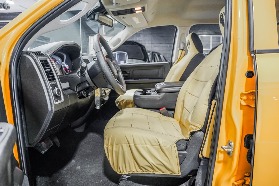 Used Ram 1500 Classic Express 4x4 Crew Cab 5''7" Box 2019 | 26 Motors Corp. Bronx, New York Used Ram 1500 Classic Express 4x4 Crew Cab 5''7" Box 2019 | 26 Motors Corp. Bronx, New York