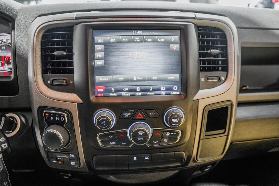Used Ram 1500 Classic Express 4x4 Crew Cab 5''7" Box 2019 | 26 Motors Corp. Bronx, New York Used Ram 1500 Classic Express 4x4 Crew Cab 5''7" Box 2019 | 26 Motors Corp. Bronx, New York