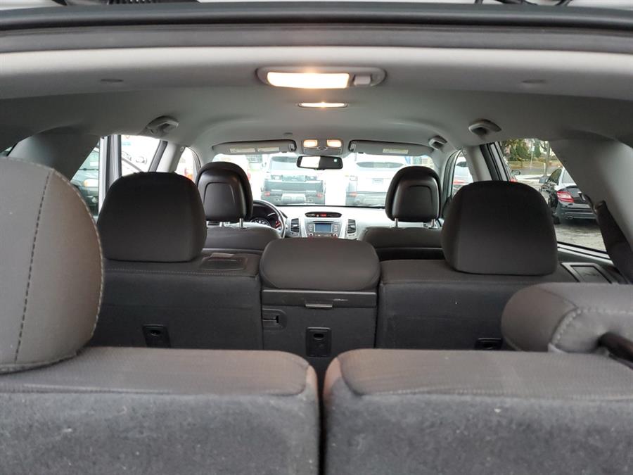 2014 Kia Sorento AWD 4dr V6 LX, available for sale in Springfield, Massachusetts | Absolute Motors Inc. Springfield, Massachusetts 2014 Kia Sorento AWD 4dr V6 LX, available for sale in Springfield, Massachusetts | Absolute Motors Inc. Springfield, Massachusetts