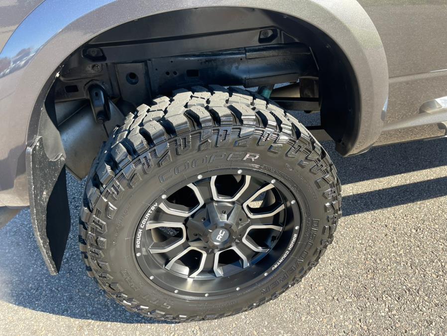 2017 Ram 2500 Big Horn 4x4 Crew Cab 6''4" Box, available for sale in South Windsor, Connecticut | Mike And Tony Auto Sales, Inc. South Windsor, Connecticut 2017 Ram 2500 Big Horn 4x4 Crew Cab 6''4" Box, available for sale in South Windsor, Connecticut | Mike And Tony Auto Sales, Inc. South Windsor, Connecticut