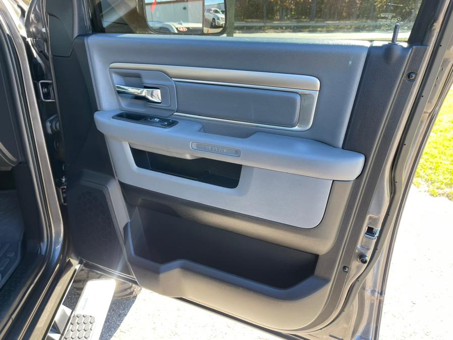 2017 Ram 2500 Big Horn 4x4 Crew Cab 6''4" Box, available for sale in South Windsor, Connecticut | Mike And Tony Auto Sales, Inc. South Windsor, Connecticut 2017 Ram 2500 Big Horn 4x4 Crew Cab 6''4" Box, available for sale in South Windsor, Connecticut | Mike And Tony Auto Sales, Inc. South Windsor, Connecticut