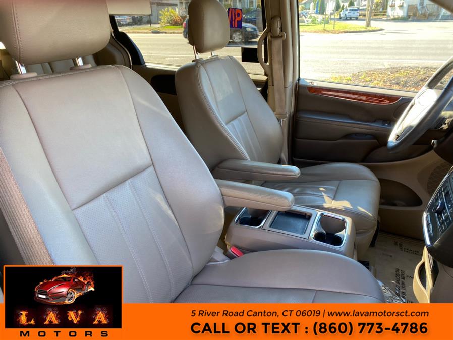2013 Chrysler Town & Country 4dr Wgn Touring-L, available for sale in Canton, Connecticut | Lava Motors. Canton, Connecticut 2013 Chrysler Town & Country 4dr Wgn Touring-L, available for sale in Canton, Connecticut | Lava Motors. Canton, Connecticut