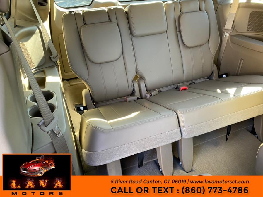 2013 Chrysler Town & Country 4dr Wgn Touring-L, available for sale in Canton, Connecticut | Lava Motors. Canton, Connecticut 2013 Chrysler Town & Country 4dr Wgn Touring-L, available for sale in Canton, Connecticut | Lava Motors. Canton, Connecticut