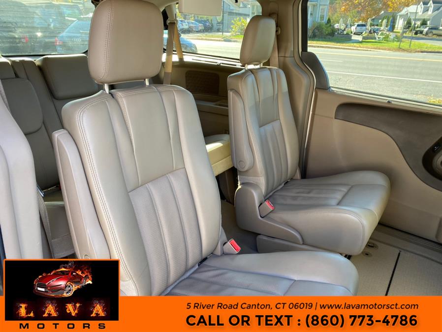 2013 Chrysler Town & Country 4dr Wgn Touring-L, available for sale in Canton, Connecticut | Lava Motors. Canton, Connecticut 2013 Chrysler Town & Country 4dr Wgn Touring-L, available for sale in Canton, Connecticut | Lava Motors. Canton, Connecticut