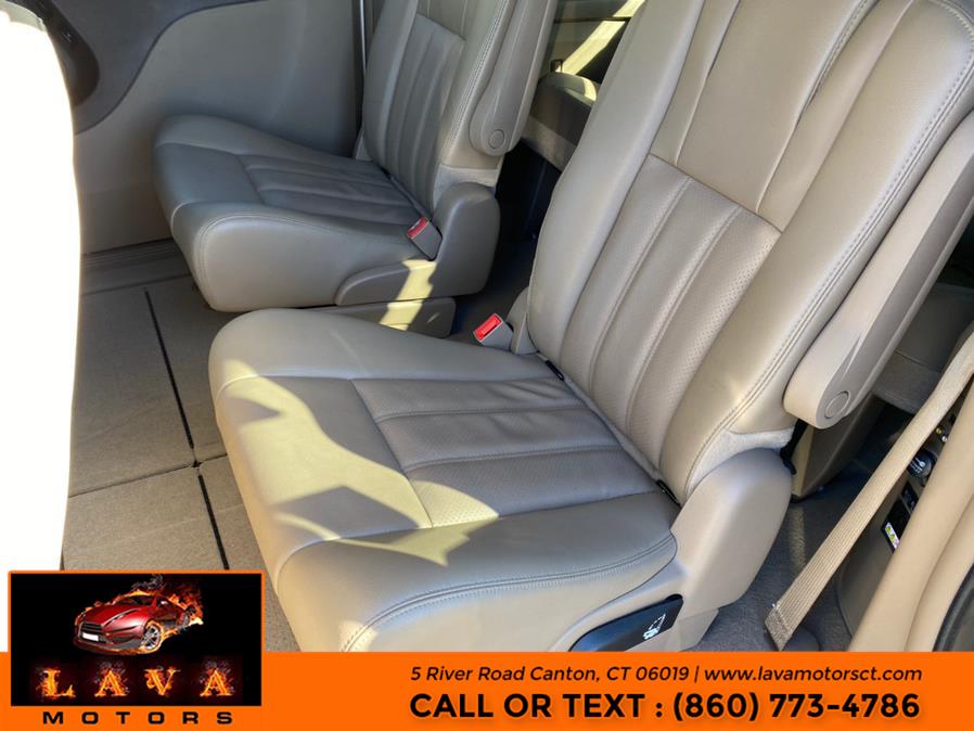 2013 Chrysler Town & Country 4dr Wgn Touring-L, available for sale in Canton, Connecticut | Lava Motors. Canton, Connecticut 2013 Chrysler Town & Country 4dr Wgn Touring-L, available for sale in Canton, Connecticut | Lava Motors. Canton, Connecticut