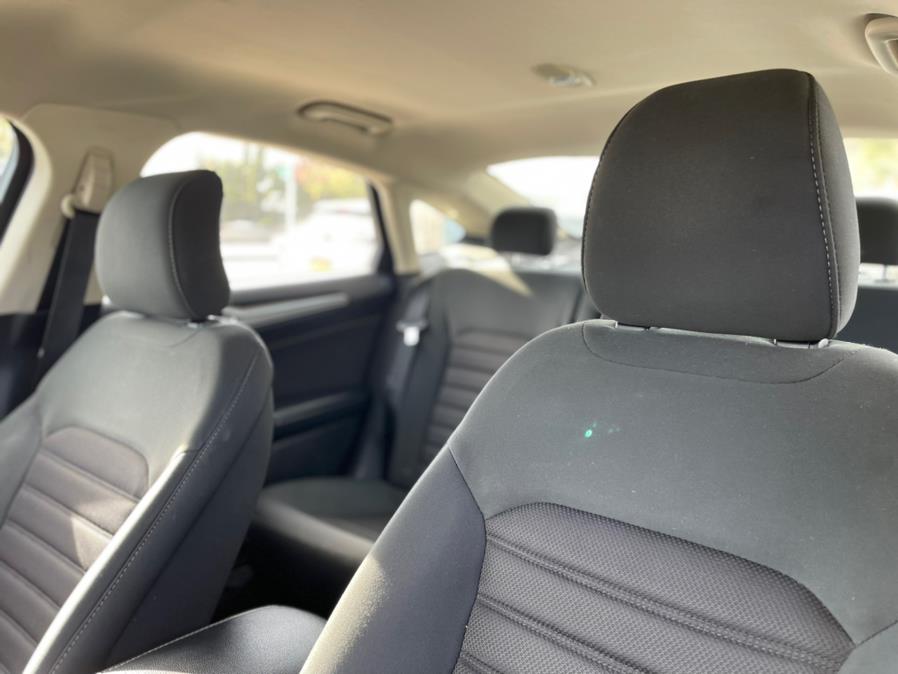 Used Ford Fusion SE FWD 2017 | NYC Automart Inc. Brooklyn, New York Used Ford Fusion SE FWD 2017 | NYC Automart Inc. Brooklyn, New York