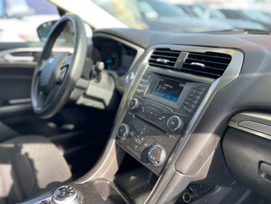 Used Ford Fusion SE FWD 2017 | NYC Automart Inc. Brooklyn, New York Used Ford Fusion SE FWD 2017 | NYC Automart Inc. Brooklyn, New York