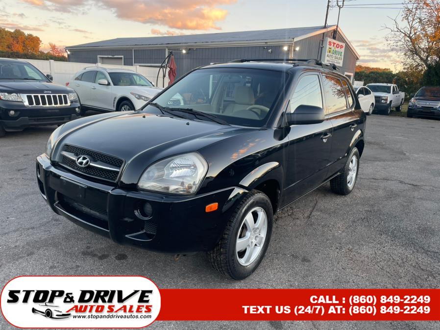 2006 Hyundai Tucson 4dr GL FWD 2.0L I4 Auto, available for sale in East Windsor, Connecticut | Stop & Drive Auto Sales. East Windsor, Connecticut