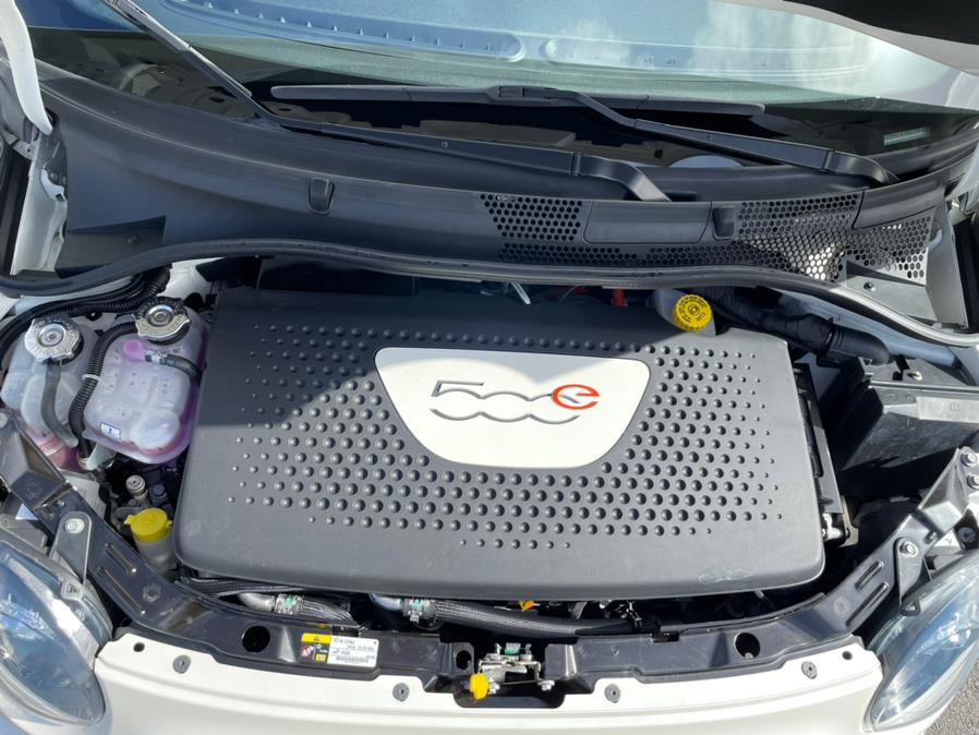 Used FIAT 500e eSport & Moonroof Pkg 2018 | Green Light Auto Wholesale. Daly City, California Used FIAT 500e eSport & Moonroof Pkg 2018 | Green Light Auto Wholesale. Daly City, California