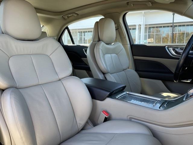 Used Lincoln Continental Reserve 2017 | Blasius Federal Road. Brookfield, Connecticut Used Lincoln Continental Reserve 2017 | Blasius Federal Road. Brookfield, Connecticut