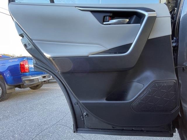 Used Toyota Rav4 XLE 2021 | Blasius Federal Road. Brookfield, Connecticut Used Toyota Rav4 XLE 2021 | Blasius Federal Road. Brookfield, Connecticut