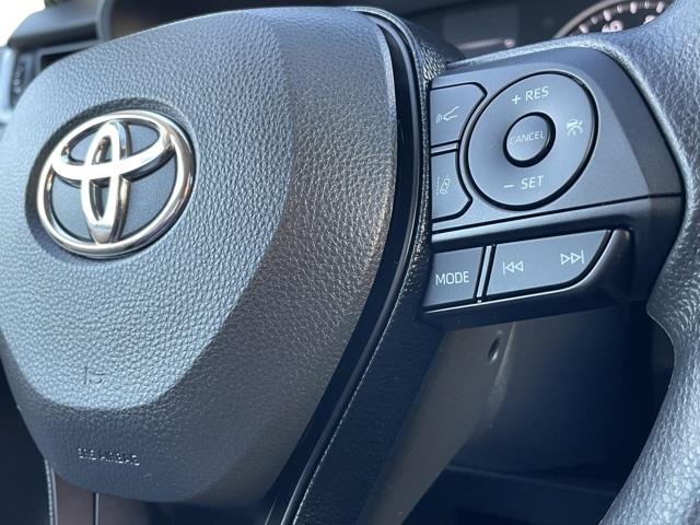 Used Toyota Rav4 XLE 2021 | Blasius Federal Road. Brookfield, Connecticut Used Toyota Rav4 XLE 2021 | Blasius Federal Road. Brookfield, Connecticut