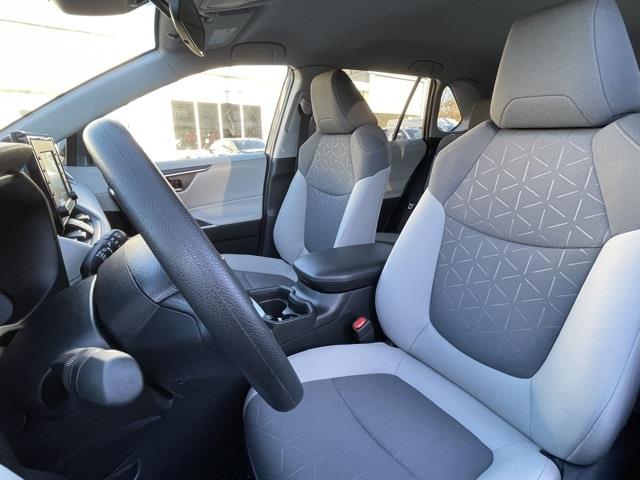 Used Toyota Rav4 XLE 2021 | Blasius Federal Road. Brookfield, Connecticut Used Toyota Rav4 XLE 2021 | Blasius Federal Road. Brookfield, Connecticut