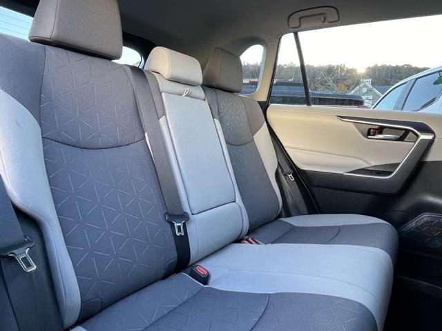 Used Toyota Rav4 XLE 2021 | Blasius Federal Road. Brookfield, Connecticut Used Toyota Rav4 XLE 2021 | Blasius Federal Road. Brookfield, Connecticut