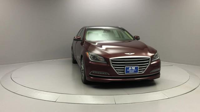 Used Hyundai Genesis 4dr Sdn V6 3.8L AWD 2016 | J&M Automotive Sls&Svc LLC. Naugatuck, Connecticut Used Hyundai Genesis 4dr Sdn V6 3.8L AWD 2016 | J&M Automotive Sls&Svc LLC. Naugatuck, Connecticut