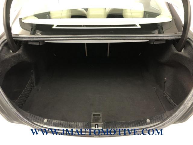 Used Mercedes-benz C-class 4dr Sdn C 300 4MATIC 2015 | J&M Automotive Sls&Svc LLC. Naugatuck, Connecticut Used Mercedes-benz C-class 4dr Sdn C 300 4MATIC 2015 | J&M Automotive Sls&Svc LLC. Naugatuck, Connecticut