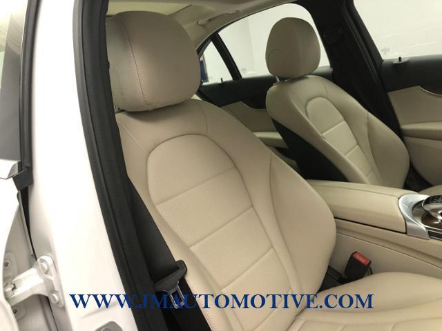 Used Mercedes-benz C-class 4dr Sdn C 300 4MATIC 2015 | J&M Automotive Sls&Svc LLC. Naugatuck, Connecticut Used Mercedes-benz C-class 4dr Sdn C 300 4MATIC 2015 | J&M Automotive Sls&Svc LLC. Naugatuck, Connecticut