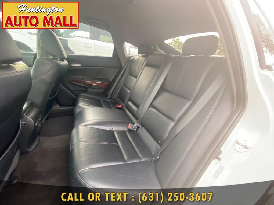 Used Honda Accord Crosstour 5dr EX-L 2011 | Huntington Auto Mall. Huntington Station, New York Used Honda Accord Crosstour 5dr EX-L 2011 | Huntington Auto Mall. Huntington Station, New York