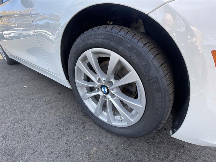 2018 BMW 3 Series 320i xDrive Sedan, available for sale in Stratford, Connecticut | Wiz Leasing Inc. Stratford, Connecticut 2018 BMW 3 Series 320i xDrive Sedan, available for sale in Stratford, Connecticut | Wiz Leasing Inc. Stratford, Connecticut
