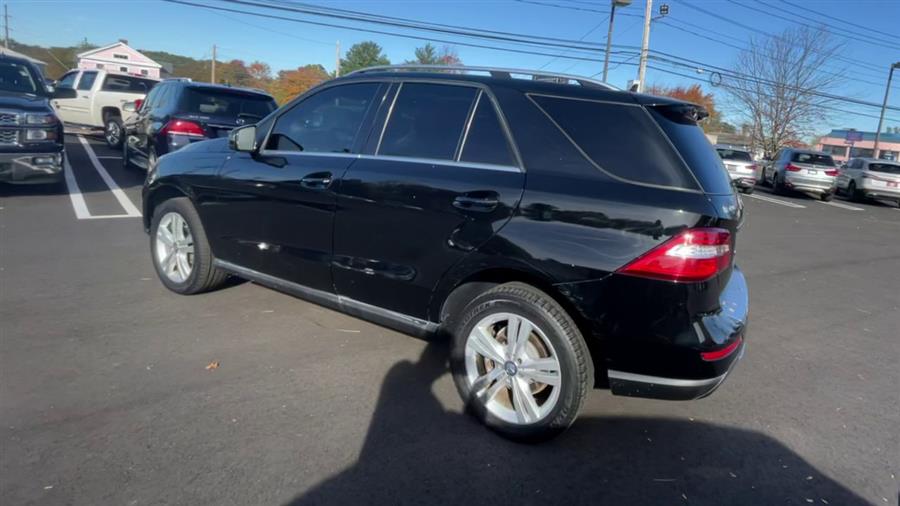 2015 Mercedes-Benz M-Class 4MATIC 4dr ML 350, available for sale in Stratford, Connecticut | Wiz Leasing Inc. Stratford, Connecticut 2015 Mercedes-Benz M-Class 4MATIC 4dr ML 350, available for sale in Stratford, Connecticut | Wiz Leasing Inc. Stratford, Connecticut