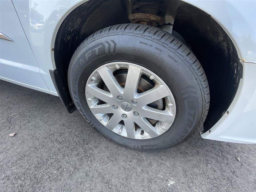 Used Chrysler Town & Country 4dr Wgn Touring 2014 | Wiz Sports and Imports. Milford, Connecticut Used Chrysler Town & Country 4dr Wgn Touring 2014 | Wiz Sports and Imports. Milford, Connecticut