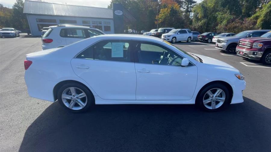 Used Toyota Camry 4dr Sdn I4 Auto SE (Natl) *Ltd Avail* 2014 | Wiz Leasing Inc. Stratford, Connecticut Used Toyota Camry 4dr Sdn I4 Auto SE (Natl) *Ltd Avail* 2014 | Wiz Leasing Inc. Stratford, Connecticut