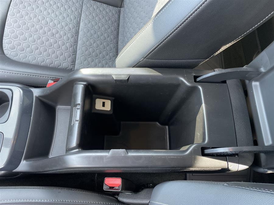 2018 Chevrolet Colorado 4WD Crew Cab 128.3" Z71, available for sale in Stratford, Connecticut | Wiz Leasing Inc. Stratford, Connecticut 2018 Chevrolet Colorado 4WD Crew Cab 128.3" Z71, available for sale in Stratford, Connecticut | Wiz Leasing Inc. Stratford, Connecticut