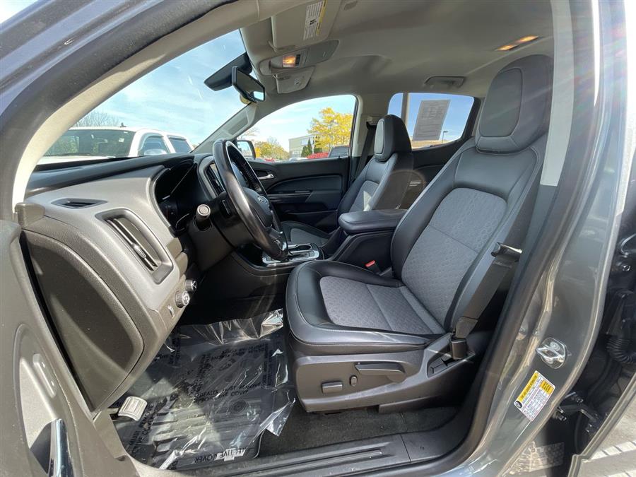 2018 Chevrolet Colorado 4WD Crew Cab 128.3" Z71, available for sale in Stratford, Connecticut | Wiz Leasing Inc. Stratford, Connecticut 2018 Chevrolet Colorado 4WD Crew Cab 128.3" Z71, available for sale in Stratford, Connecticut | Wiz Leasing Inc. Stratford, Connecticut