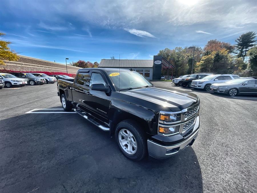 2015 Chevrolet Silverado 1500 4WD Crew Cab 143.5" LT w/1LT, available for sale in Stratford, Connecticut | Wiz Leasing Inc. Stratford, Connecticut