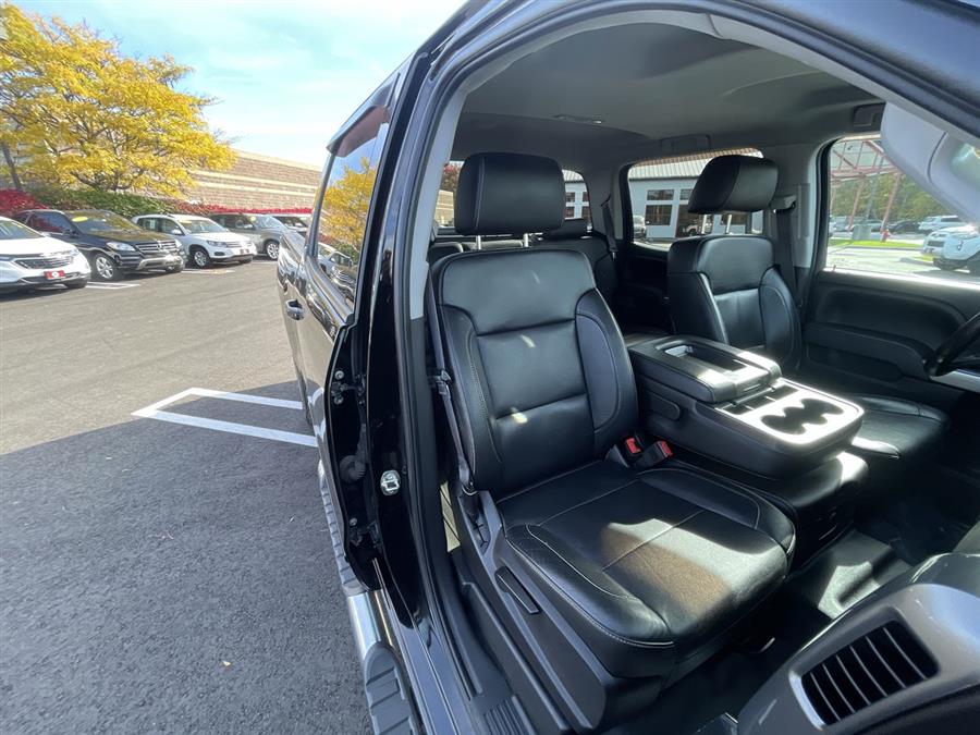 2015 Chevrolet Silverado 1500 4WD Crew Cab 143.5" LT w/1LT, available for sale in Stratford, Connecticut | Wiz Leasing Inc. Stratford, Connecticut 2015 Chevrolet Silverado 1500 4WD Crew Cab 143.5" LT w/1LT, available for sale in Stratford, Connecticut | Wiz Leasing Inc. Stratford, Connecticut