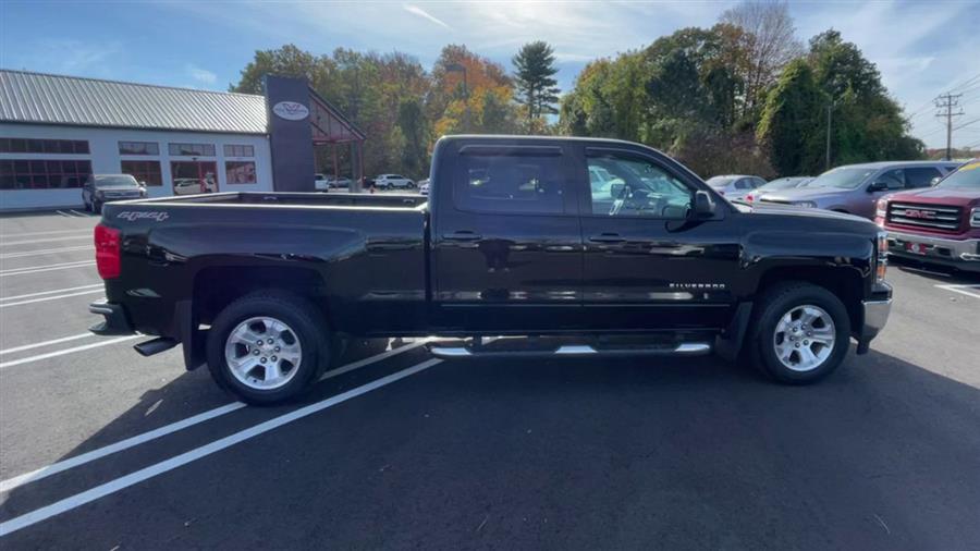 2015 Chevrolet Silverado 1500 4WD Crew Cab 143.5" LT w/1LT, available for sale in Stratford, Connecticut | Wiz Leasing Inc. Stratford, Connecticut 2015 Chevrolet Silverado 1500 4WD Crew Cab 143.5" LT w/1LT, available for sale in Stratford, Connecticut | Wiz Leasing Inc. Stratford, Connecticut