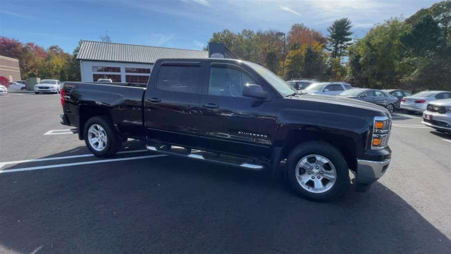 2015 Chevrolet Silverado 1500 4WD Crew Cab 143.5" LT w/1LT, available for sale in Stratford, Connecticut | Wiz Leasing Inc. Stratford, Connecticut 2015 Chevrolet Silverado 1500 4WD Crew Cab 143.5" LT w/1LT, available for sale in Stratford, Connecticut | Wiz Leasing Inc. Stratford, Connecticut