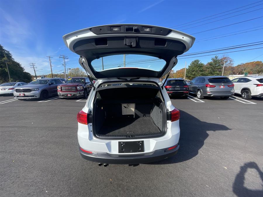 Used Volkswagen Tiguan 2.0T S 4MOTION 2017 | Wiz Sports and Imports. Milford, Connecticut Used Volkswagen Tiguan 2.0T S 4MOTION 2017 | Wiz Sports and Imports. Milford, Connecticut