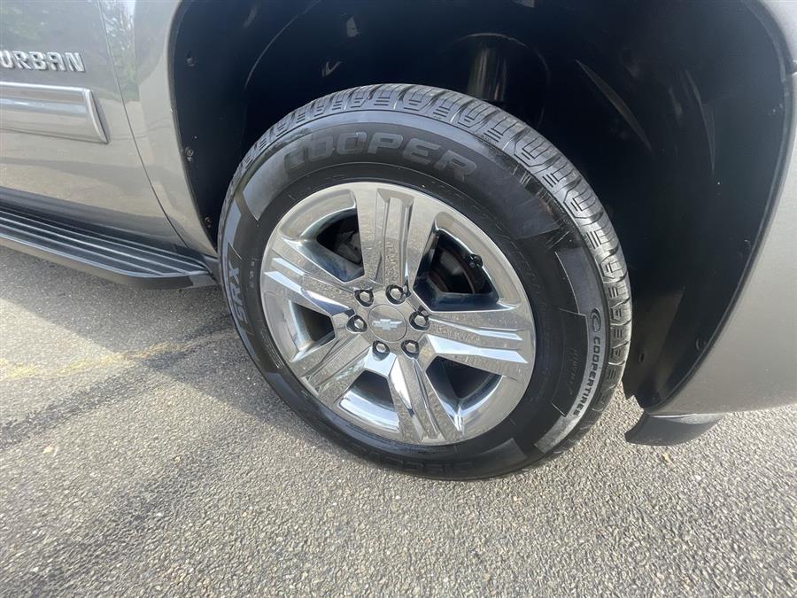 2012 Chevrolet Suburban 4WD 4dr 1500 LT, available for sale in Stratford, Connecticut | Wiz Leasing Inc. Stratford, Connecticut 2012 Chevrolet Suburban 4WD 4dr 1500 LT, available for sale in Stratford, Connecticut | Wiz Leasing Inc. Stratford, Connecticut