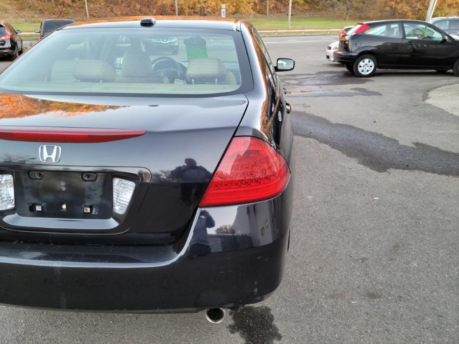 Used Honda Accord Sdn EX-L MT with NAVI 2006 | Cos Central Auto. Meriden, Connecticut Used Honda Accord Sdn EX-L MT with NAVI 2006 | Cos Central Auto. Meriden, Connecticut