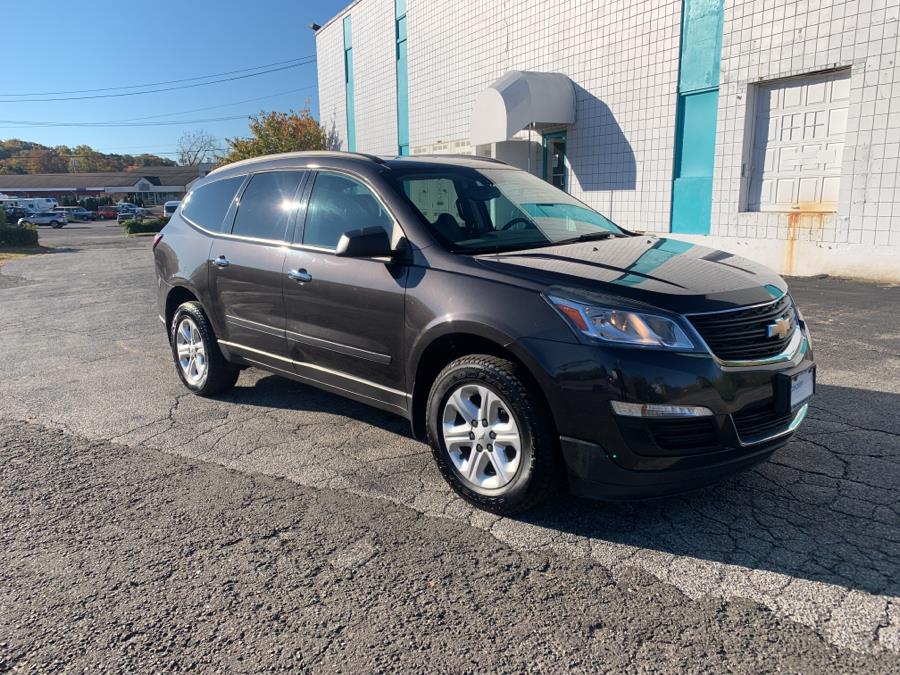 2016 Chevrolet Traverse AWD 4dr LS, available for sale in Milford, Connecticut | Dealertown Auto Wholesalers. Milford, Connecticut 2016 Chevrolet Traverse AWD 4dr LS, available for sale in Milford, Connecticut | Dealertown Auto Wholesalers. Milford, Connecticut