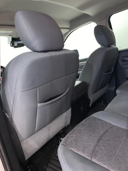 Used Ram 1500 4WD Quad Cab 140.5" Big Horn 2014 | European Auto Expo. Lodi, New Jersey Used Ram 1500 4WD Quad Cab 140.5" Big Horn 2014 | European Auto Expo. Lodi, New Jersey